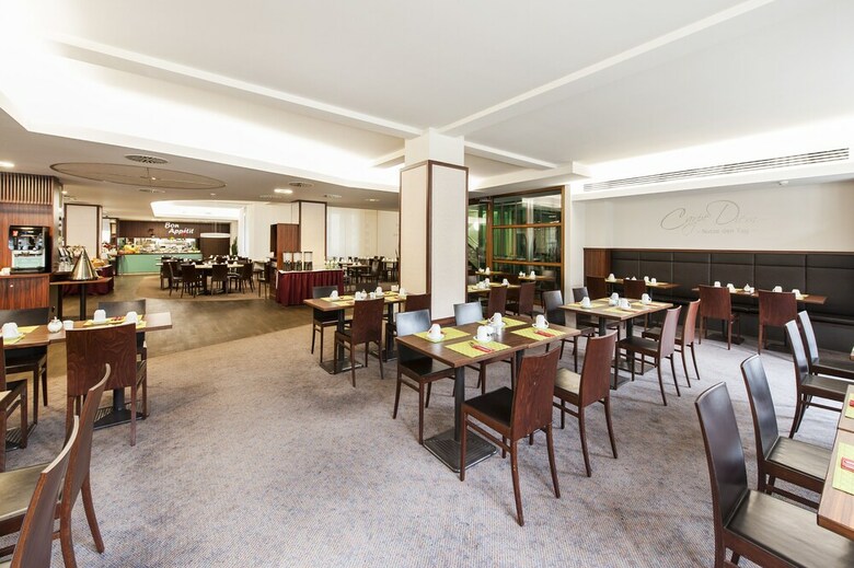 Hotel Premier Inn K�ln City Mediapark