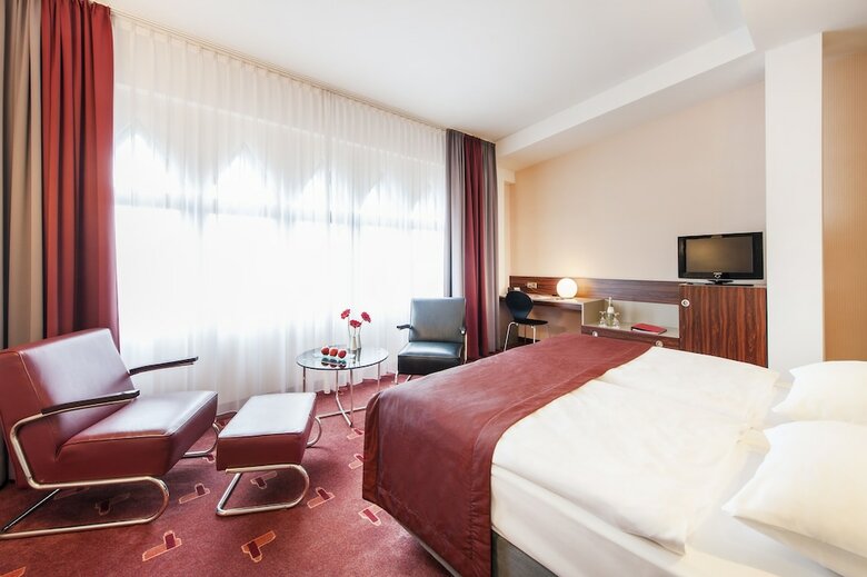 Hotel Premier Inn K�ln City Mediapark