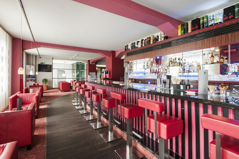 Hotel Premier Inn K�ln City Mediapark