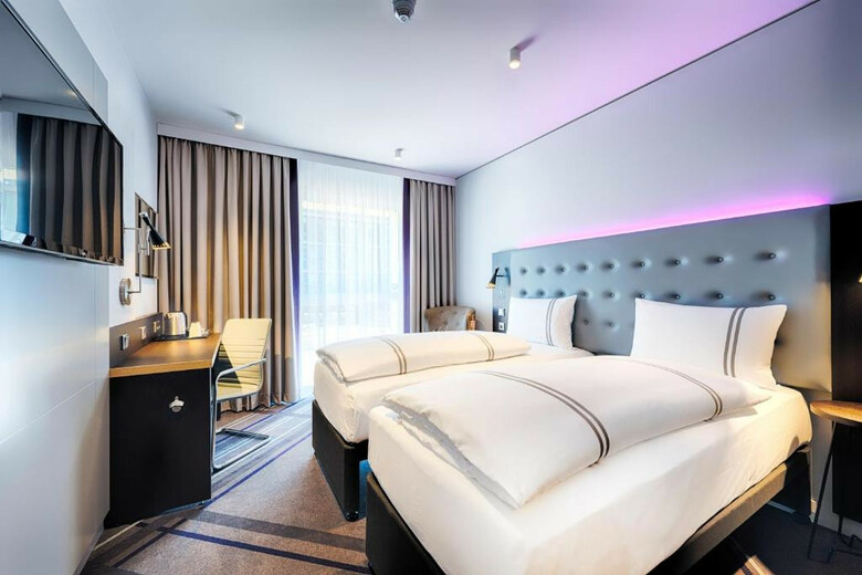 Hotel Premier Inn K�ln City Mediapark