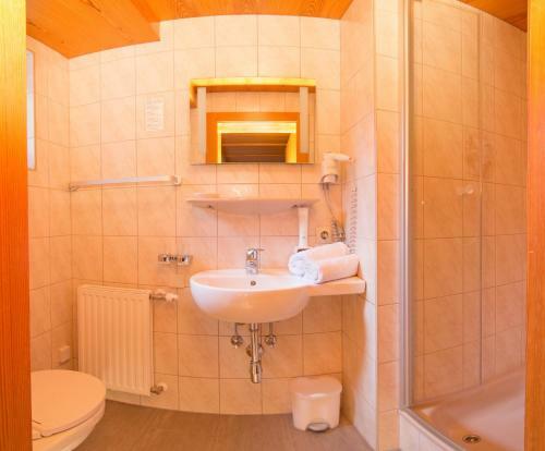 Hostal Pension Tina