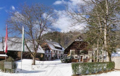 Agroturismo Rafting Camp Palfau