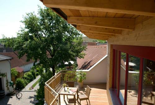 Hostal Weingut Bohrn Himmelbett