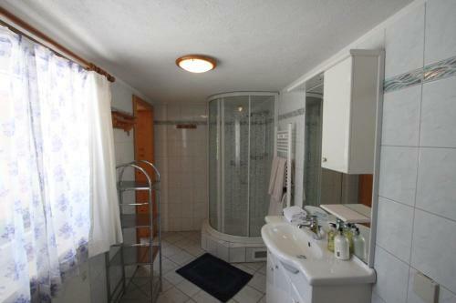 W & S - Cosy Cottage