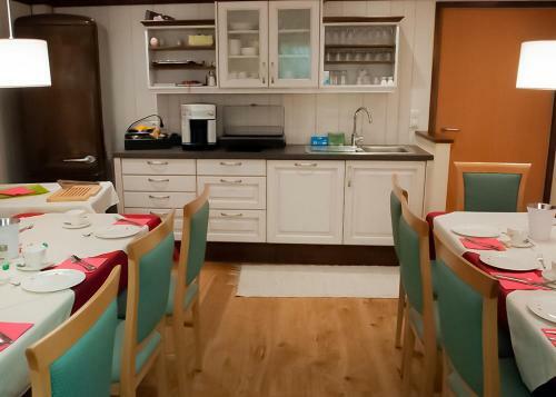 Hostal Pension Hiesel-villa Untersbergblick