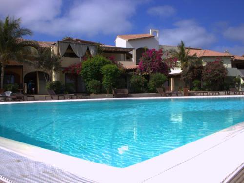 3 Bedroom Modern Duplex Apartment - Porto Antigo 1