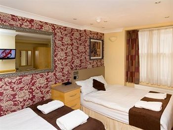 Excelsior Hotel