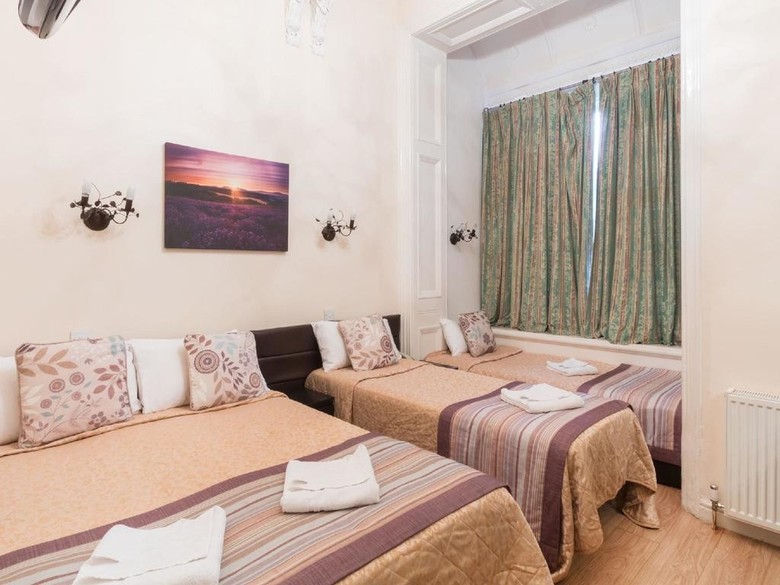 Notting Hill Gate Hotel