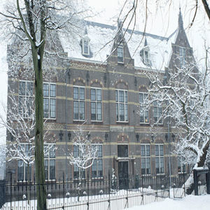 Hotel College