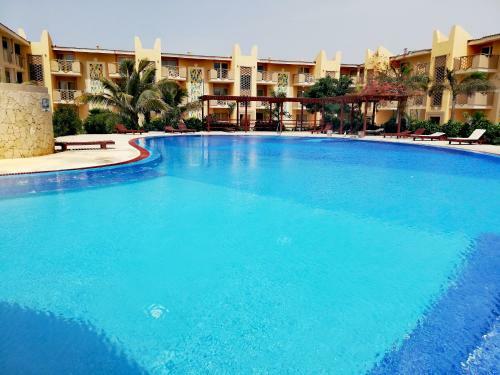 Aparthotel Tropical
