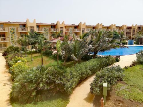 Aparthotel Tropical