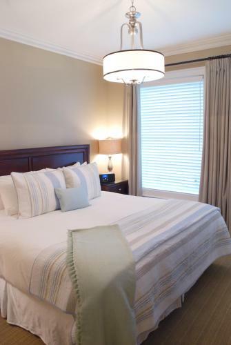 124 On Queen Hotel & Spa