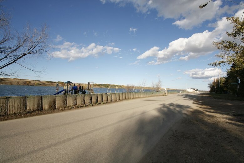 Lakefront Cottage In Manitou Beach