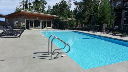 Hotel Sunrise Ridge Waterfront Resort