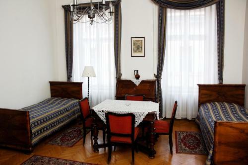 Inn Side Hotel Kalvin House