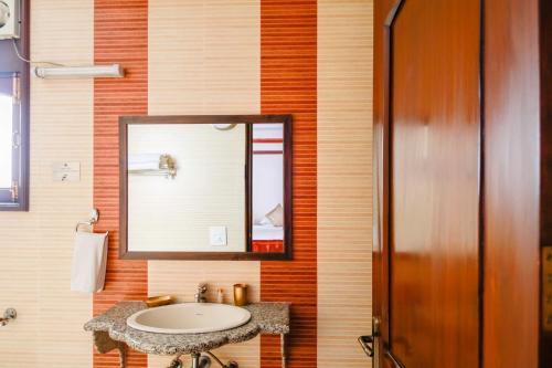 Hotel Shanti Home