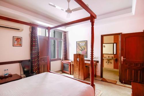 Hotel Shanti Home
