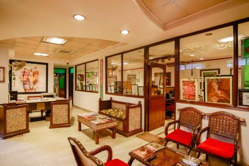 Hotel Shanti Home