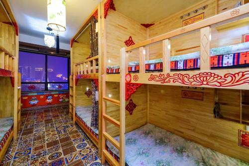 Chongqing Tibetan Culture Youth Hostel