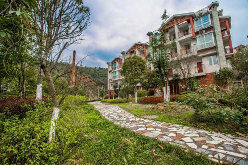 Zhangjiajia Hoilday Villa