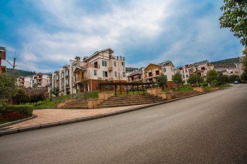 Zhangjiajia Hoilday Villa