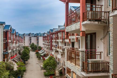 Zhangjiajia Hoilday Villa