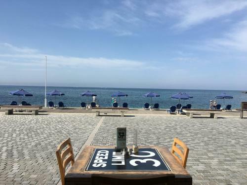 Meltemi Holiday Apartments