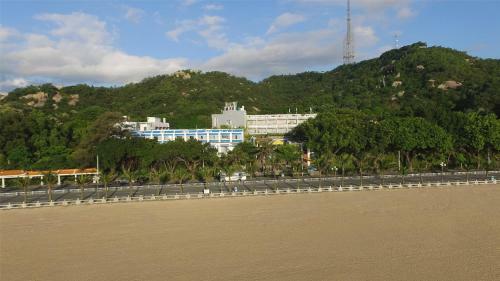 Starway Zhuhai Bihai Hotel