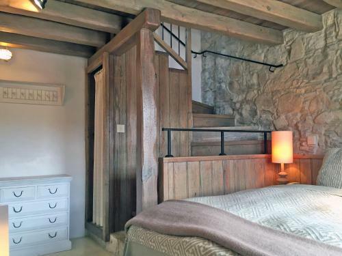 Hostal Apokryfo Traditional Guesthouse