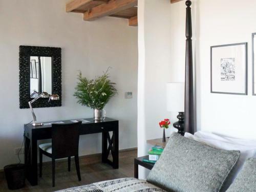 Hostal Apokryfo Traditional Guesthouse