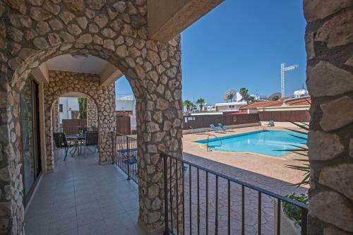 Napiana Apartments