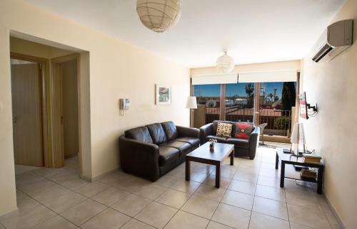 Napiana Apartments
