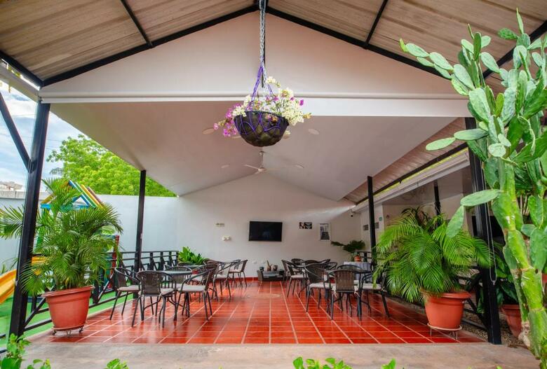 Hotel Villa Paraiso