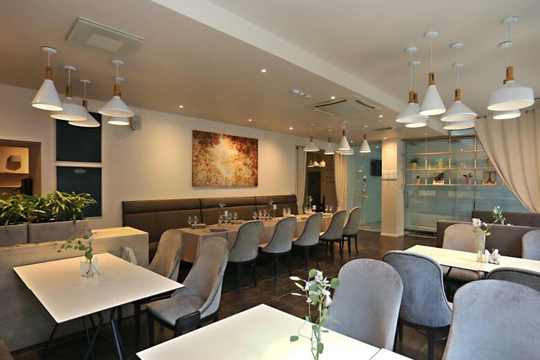 Algirdas City Hotels