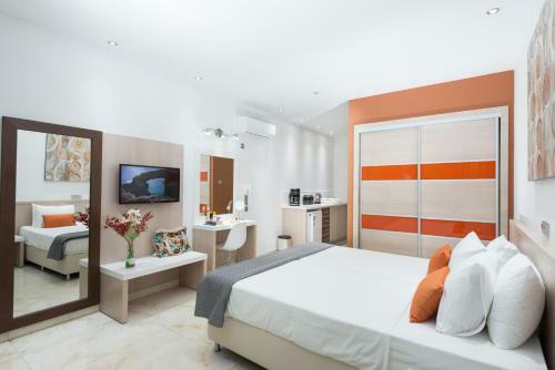 Aparthotel Loutsiana I & II Deluxe Apts