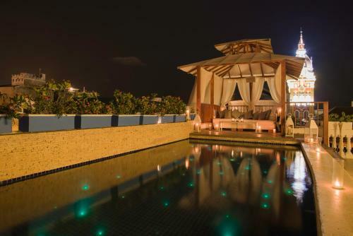 The Epica House Luxury Hotel