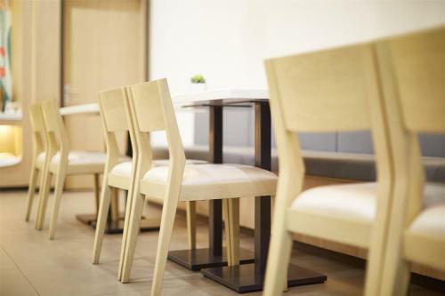 Hotel Hanting Express Qingdao Chengyang Liuting Airport