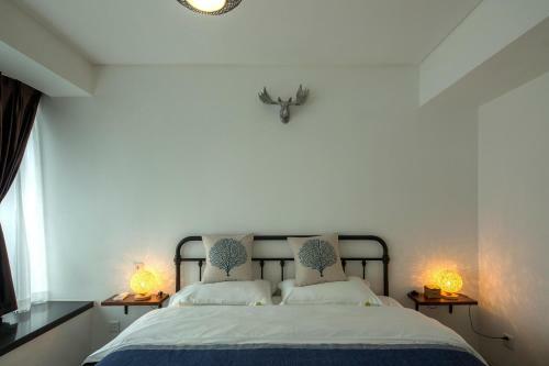 Chengdu Memory Space Apartment Taiguli Branch