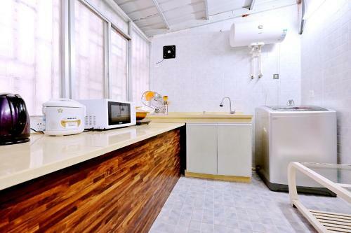 Flower Apartment - Zhengyang Pedestrian Street