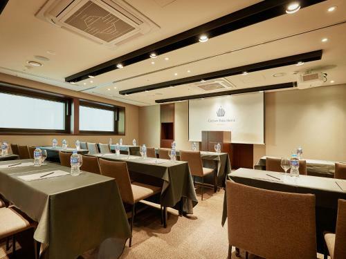 Crown Park Hotel Seoul