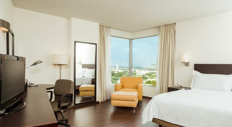 Hotel Express By Holiday Inn Tecnologico Monterrey