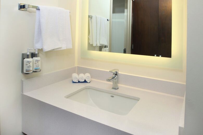 Hotel Express By Holiday Inn Tecnologico Monterrey