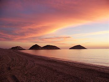 Hotel Paradiso Resort & Beach Club