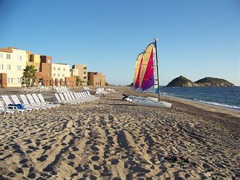 Hotel Paradiso Resort & Beach Club