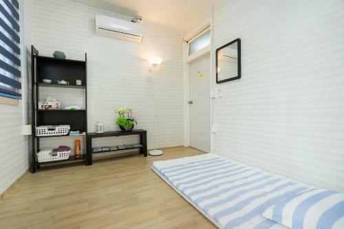 Hostal Yours Guesthouse In Tongyeong