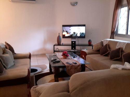 Hostal Residence Tuileries