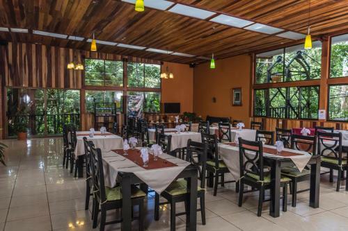 Hotel Jaguarundi Lodge - Monteverde