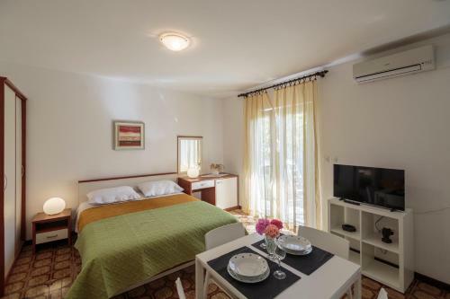Apartments Katija Fadic
