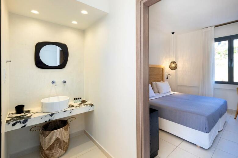 Hotel La Stella Apartments & Suites