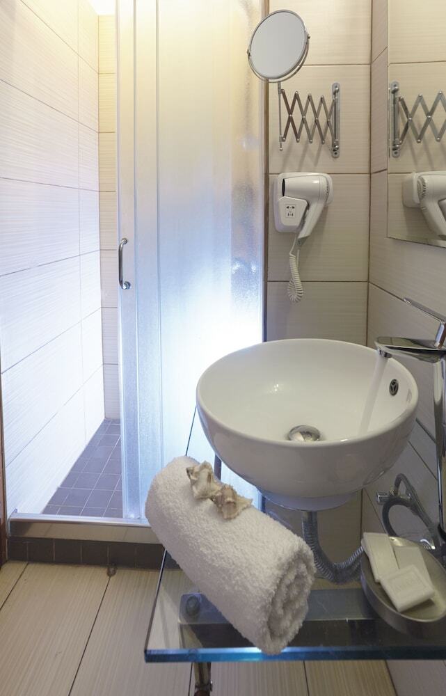 Hotel Studios Marios